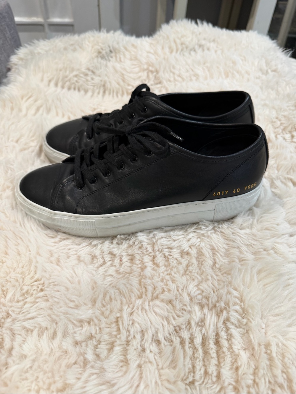 Common Projects Black Leather Low-Top Sneakers with White Sole